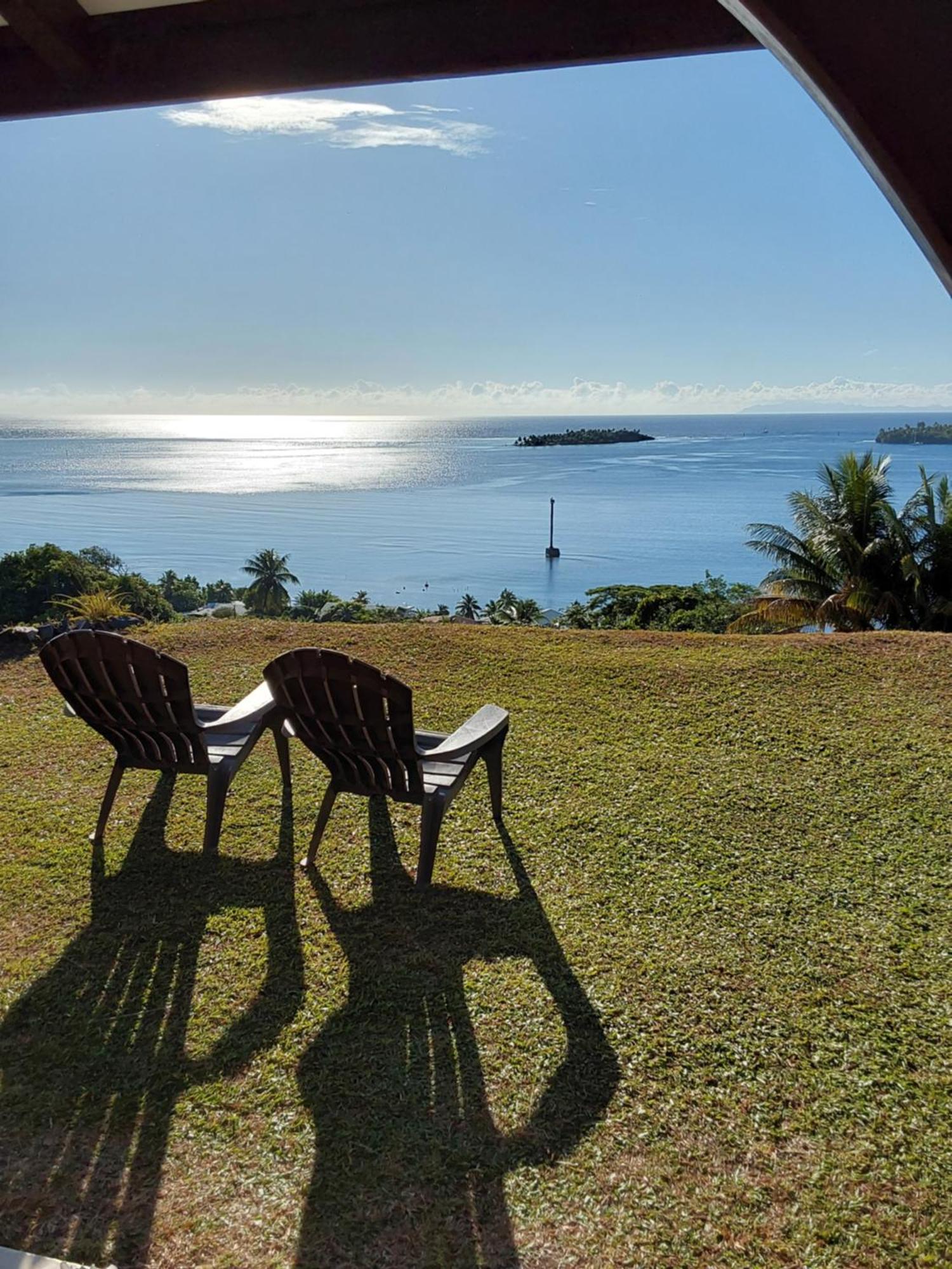 Fare Mahi Mahi Bed & Breakfast อุตูโรอา ภายนอก รูปภาพ