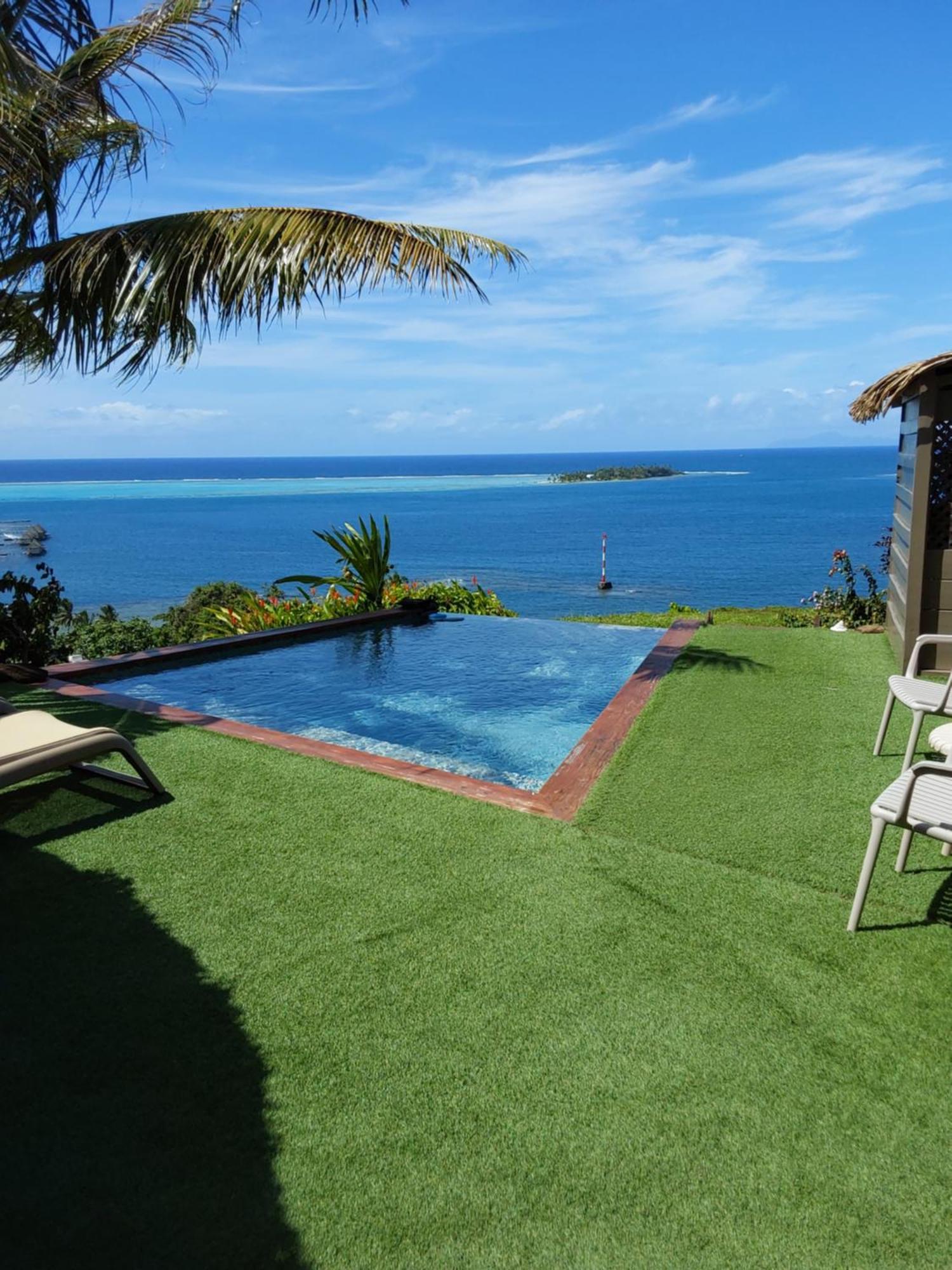 Fare Mahi Mahi Bed & Breakfast อุตูโรอา ภายนอก รูปภาพ